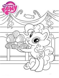 Pinkie Pie cu tort